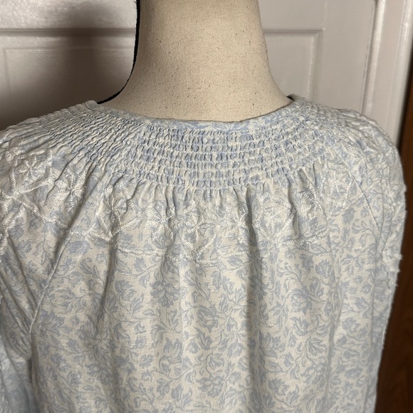 Joie Linen Blend Embroidered Peasant Top Tassels Smocked Neck Flowy Preppy Beach - Picture 12 of 17